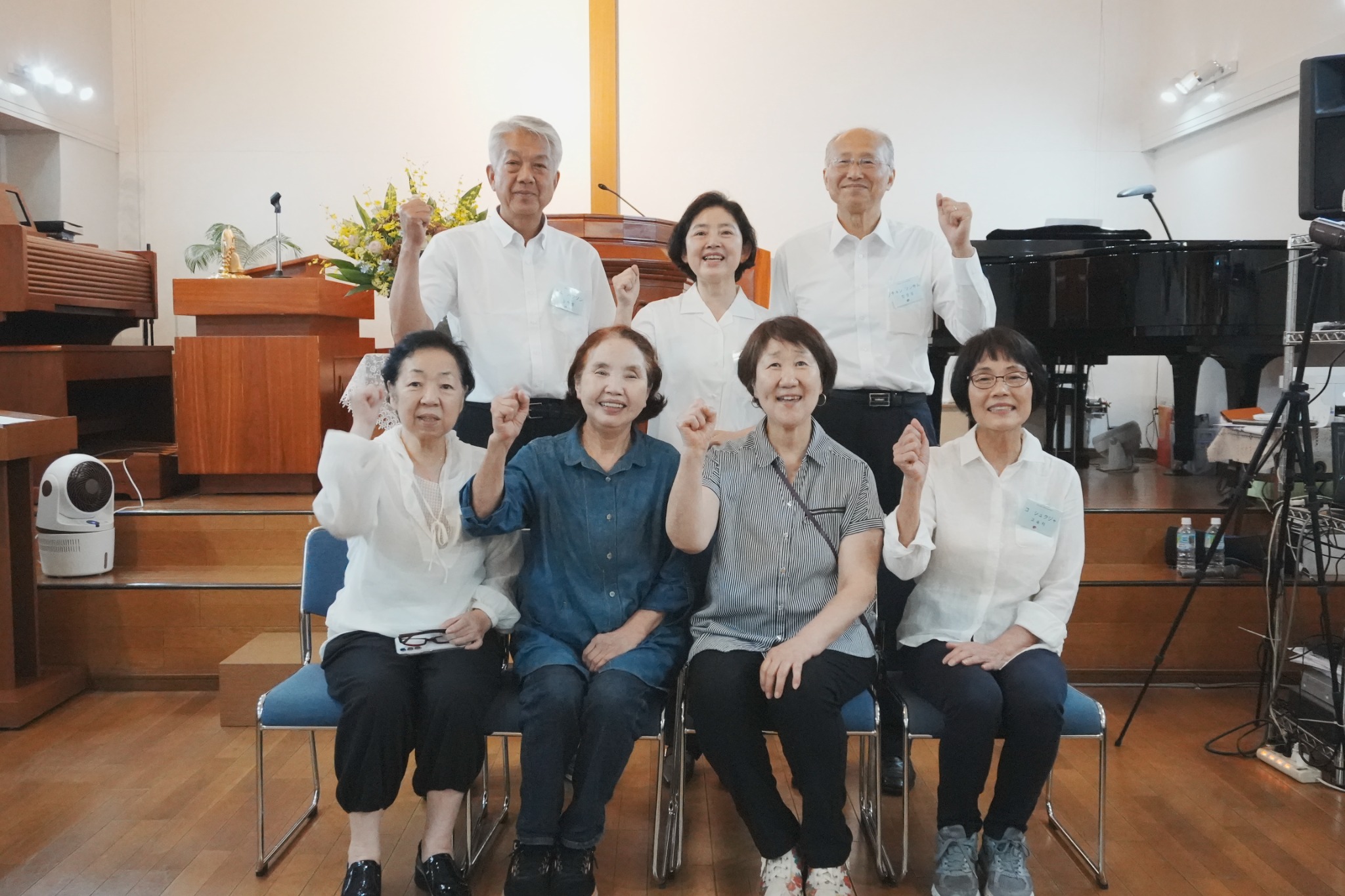 은혜의 만남을 함께한 교우들